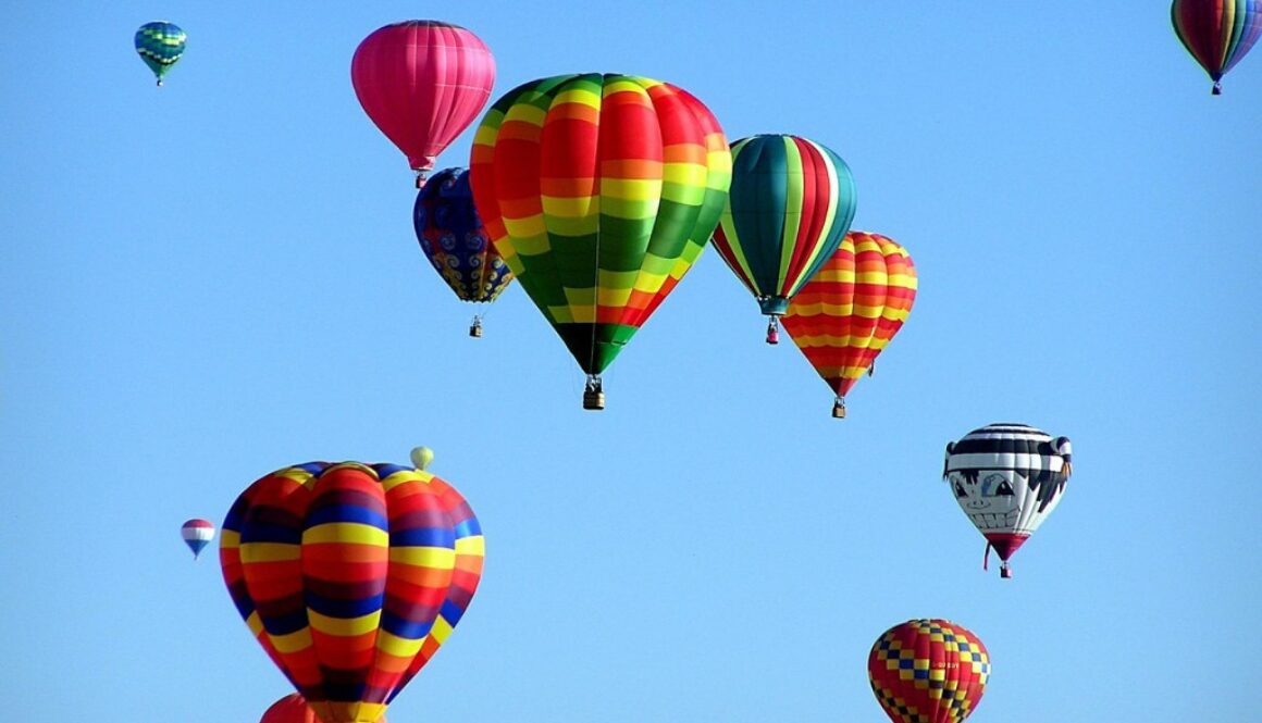 hot-air-balloons-439331_1280