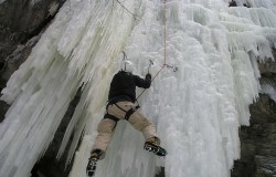 ice-climbing-922_1280