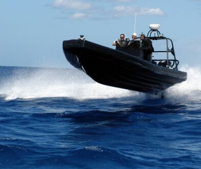 speedboat-100724_1280